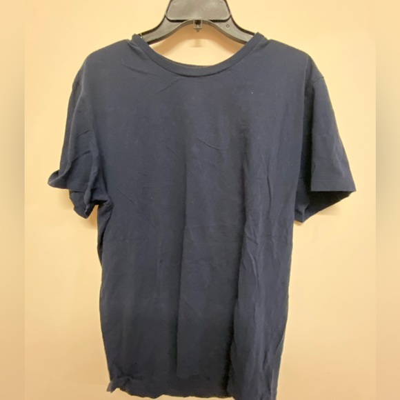 Used Essential Gap T shirt - Picture 1 of 3